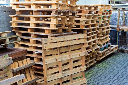 Visual cue for accessibility support and assistance for house clearance customers.